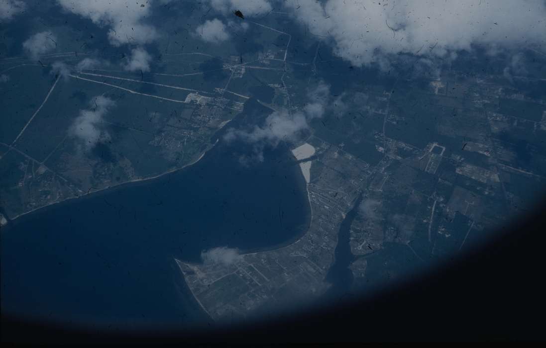 Travel, history of Iowa, Sack, Renata, Iowa History, flight, ocean, water, Aerial Shots, Iowa, cloud, USA
