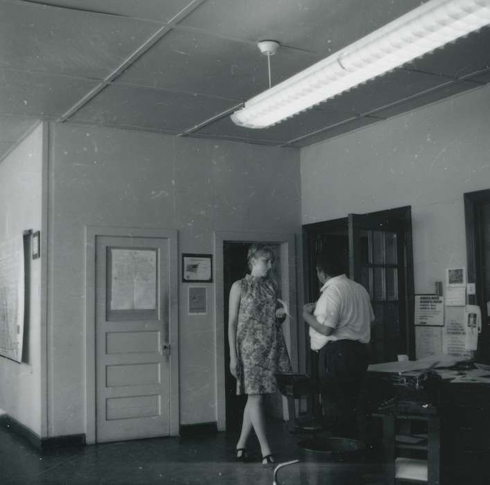 history of Iowa, door, Iowa, Iowa History, Waverly Public Library, fluorescent light fixture, dress