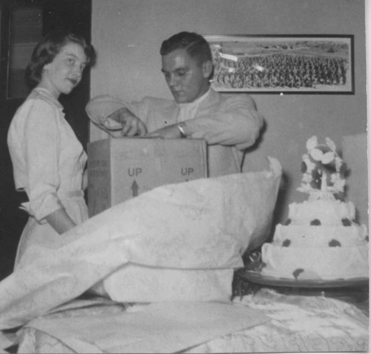 Bouck, Sharon, cake, history of Iowa, Iowa History, present, Iowa, Weddings, Waterloo, IA, Food and Meals