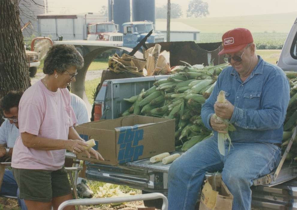 farmer, Douds, IA, history of Iowa, Iowa History, husking corn, Motorized Vehicles, corn, Love, Susan, Iowa, Farms, Food and Meals, shucking corn