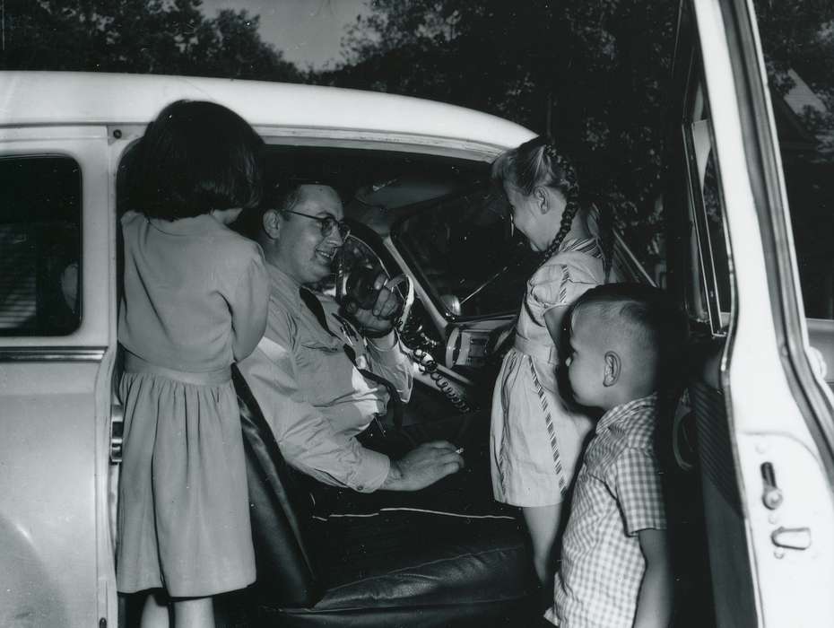 Children, radio, history of Iowa, Waverly Public Library, Iowa, police, Iowa History, children