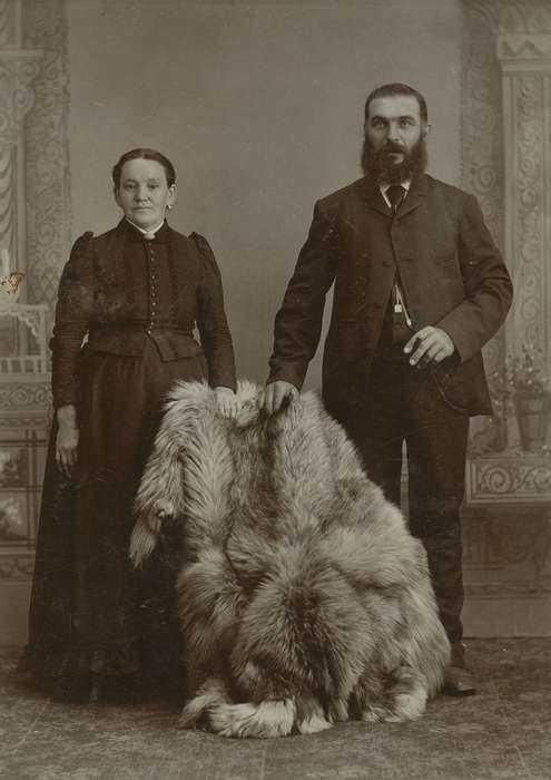 Portraits - Group, history of Iowa, fur, Iowa History, Sell, Jeff, rug, Iowa, Sumner, IA
