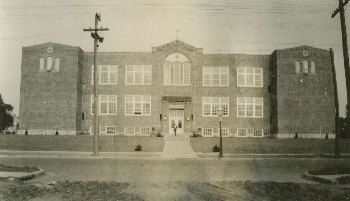 Cities and Towns, Iowa History, Iowa, Schools and Education, LeQuatte, Sue, school, IA, history of Iowa