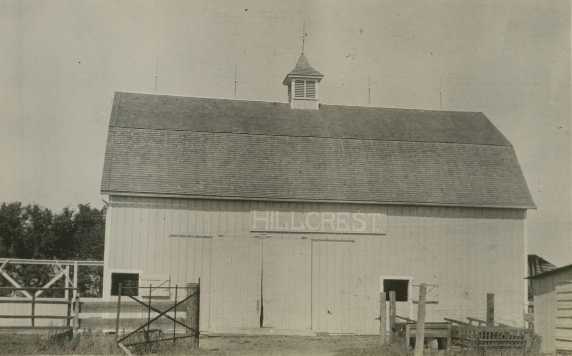 Macey, IA, history of Iowa, Iowa, Mortenson, Jill, Iowa History, Farms, Barns