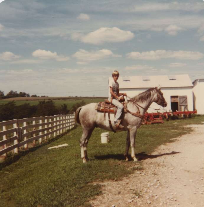 Iowa, Animals, horse, Albia, IA, Bettis, Julie, Portraits - Individual, Farms, horseback riding, history of Iowa, Iowa History