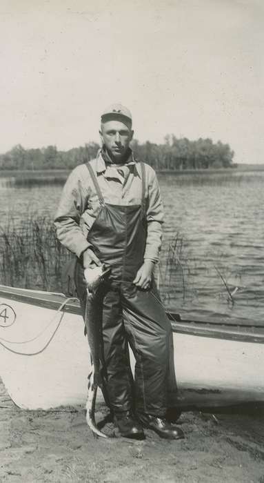 Travel, lake, history of Iowa, Iowa History, Lakes, Rivers, and Streams, Inguadona, MN, fish, Iowa, Outdoor Recreation, boat, McMurray, Doug, overalls, Portraits - Individual
