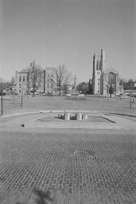 church, Iowa, Ottumwa, IA, brick road, Lemberger, LeAnn, roundabout, Cities and Towns, Religious Structures, history of Iowa, Main Streets & Town Squares, Iowa History, park