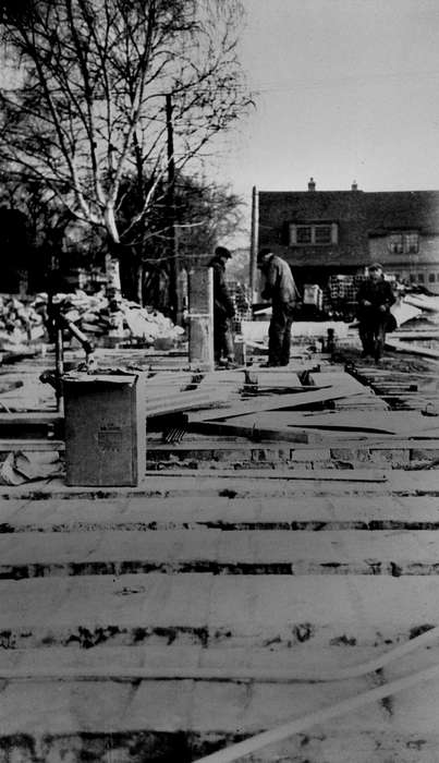 history of Iowa, Iowa History, Ottumwa, IA, Lemberger, LeAnn, Iowa, Cities and Towns, Homes, house, construction, Labor and Occupations