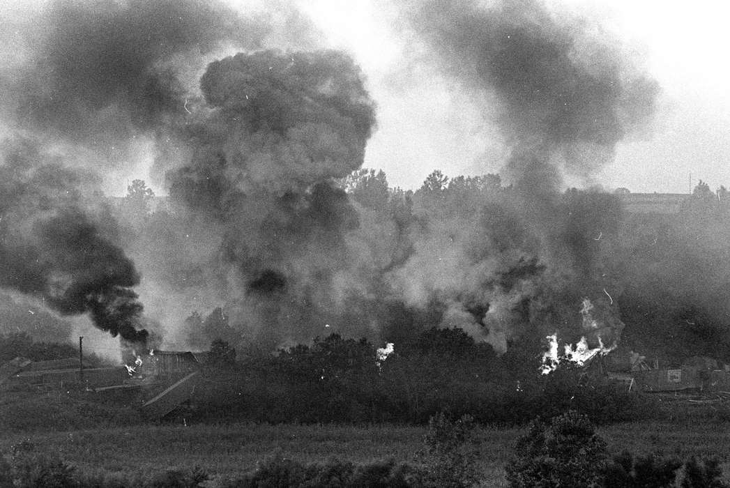 history of Iowa, Iowa History, Ottumwa, IA, Wrecks, fire, railroad, Iowa, Lemberger, LeAnn, train