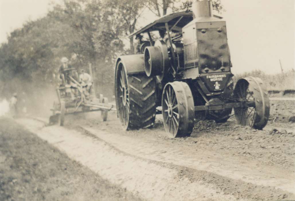 farming, Farming Equipment, history of Iowa, Iowa History, farm, Waverly, IA, tractors, Iowa, Farms, farmers, Waverly Public Library, Labor and Occupations