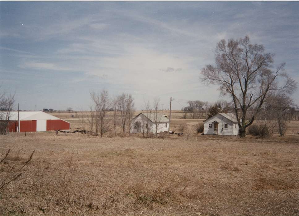 Waverly, IA, Homes, history of Iowa, farmhouse, prairie, Farms, Barns, Iowa, Waverly Public Library, Iowa History, Landscapes