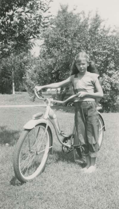 Iowa History, history of Iowa, Portraits - Individual, Iowa, bike, bicycle, Leisure, Children, Dean, Shirley, IA