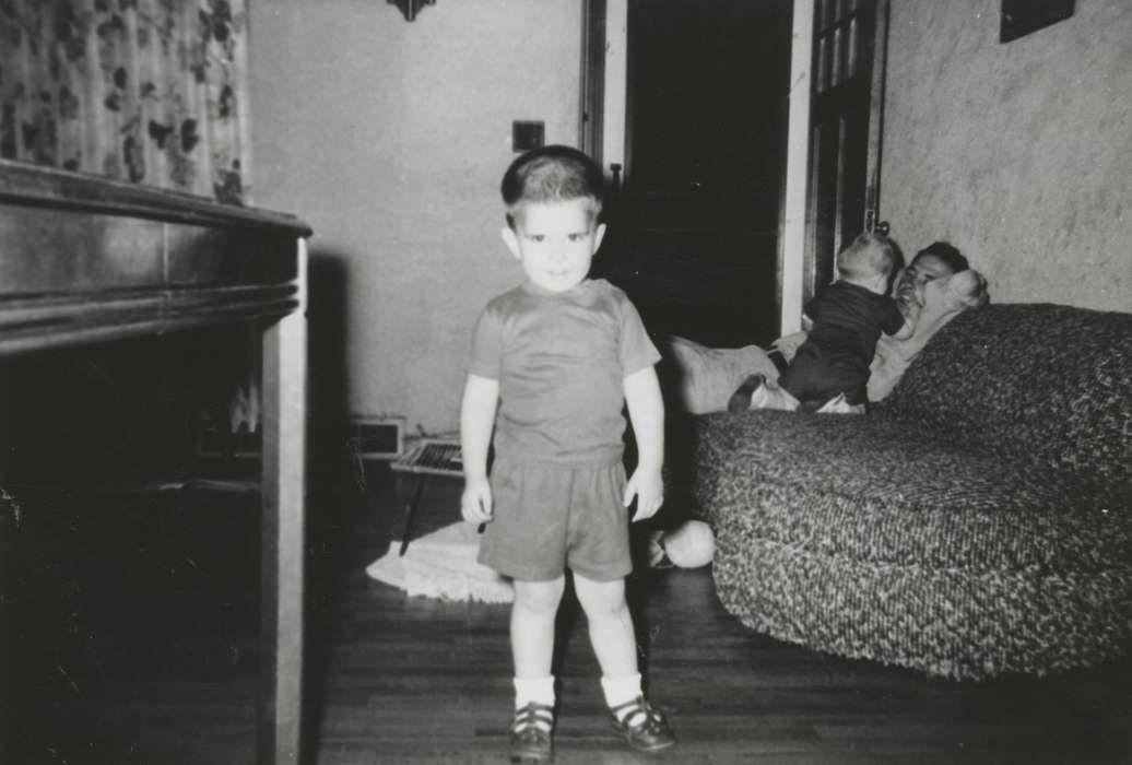 boy, Iowa History, George, Kelly, Children, Iowa, history of Iowa, Portraits - Individual, Homes, living room, Des Moines, IA