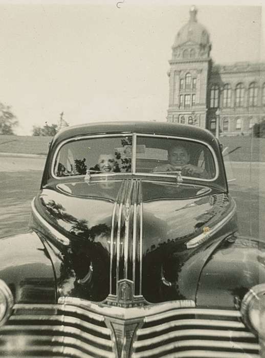 Portraits - Group, Campopiano Von Klimo, Melinda, history of Iowa, capitol, Iowa History, Motorized Vehicles, car, Iowa, Cities and Towns, Des Moines, IA
