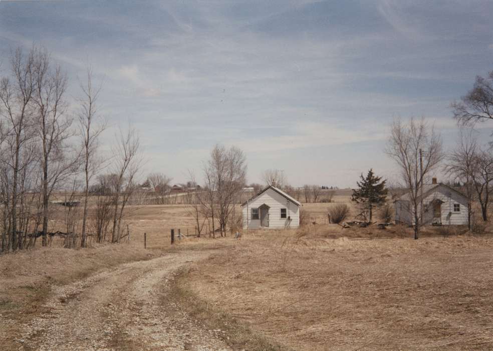 history of Iowa, Iowa History, farmhouse, Waverly, IA, prairie, Iowa, Landscapes, Homes, Waverly Public Library, Farms