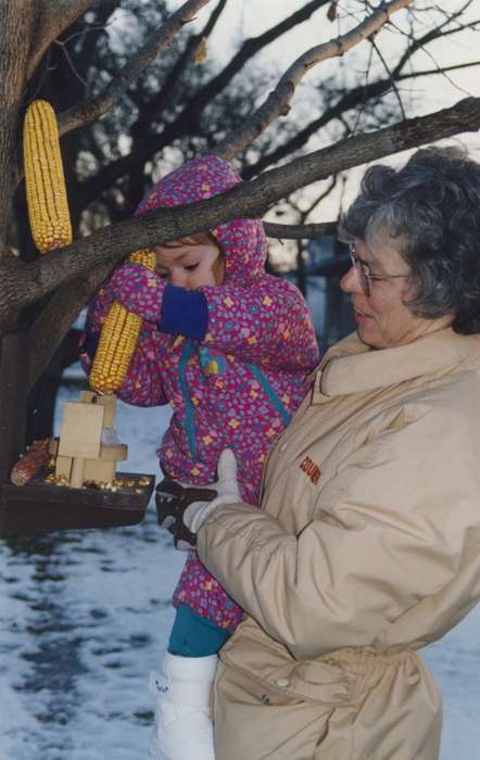 Iowa, Love, Troy, snowsuit, Leisure, bird feeder, Cedar Falls, IA, corn, Winter, history of Iowa, snow, Iowa History