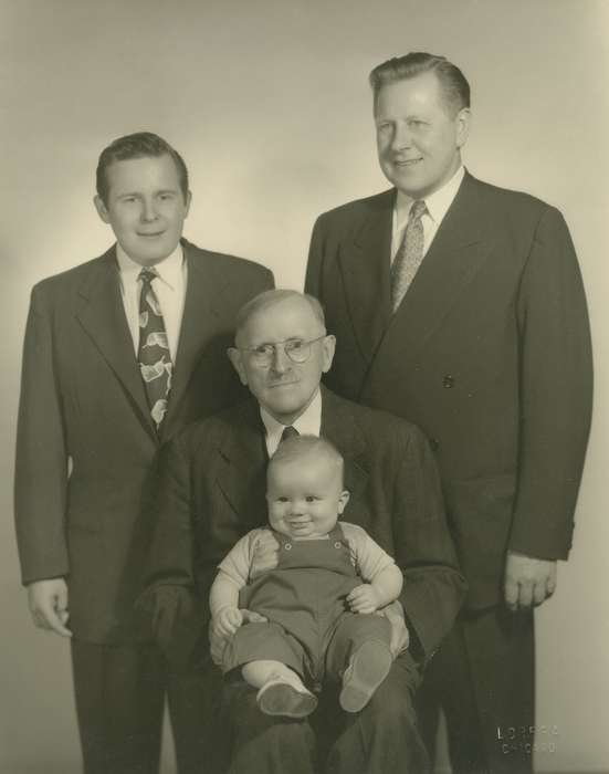 Portraits - Group, suit, Iowa History, Sell, Jeff, Iowa, baby, Chicago, IL, Children, history of Iowa