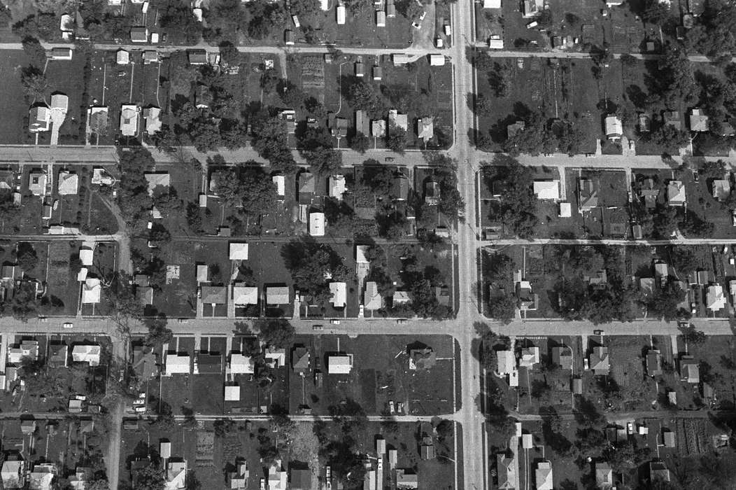 neighborhood, history of Iowa, Iowa History, Ottumwa, IA, Lemberger, LeAnn, Aerial Shots, Iowa, Cities and Towns, house