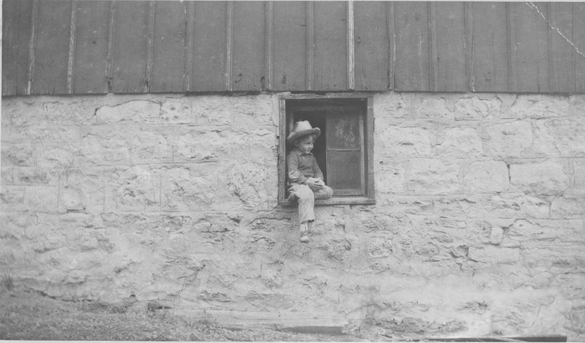 history of Iowa, Iowa History, barn, window, Barns, Iowa, Cascade, IA, Children, Cigrand, Mariann