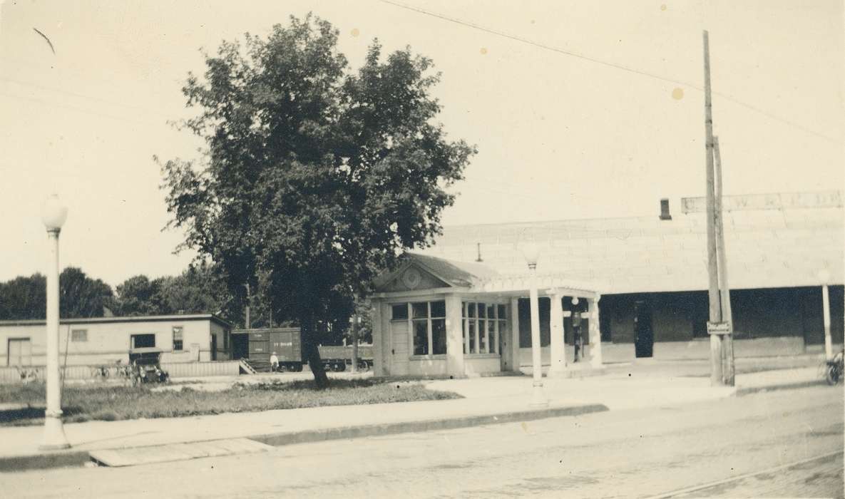 Main Streets & Town Squares, history of Iowa, Iowa History, Businesses and Factories, depot, gas station, Iowa, correct date needed, Waverly Public Library
