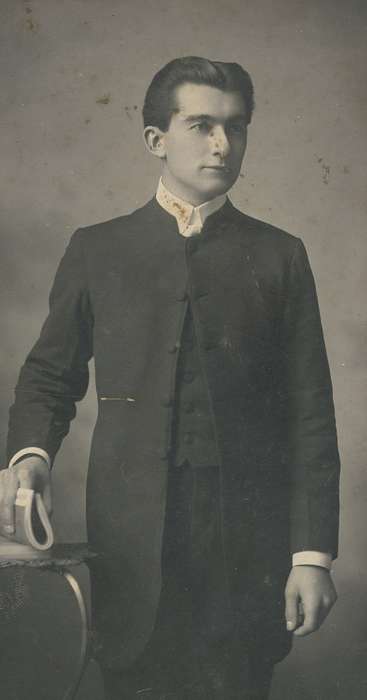 history of Iowa, Iowa History, Neymeyer, Robert, portrait, young man, man, Iowa, Portraits - Individual