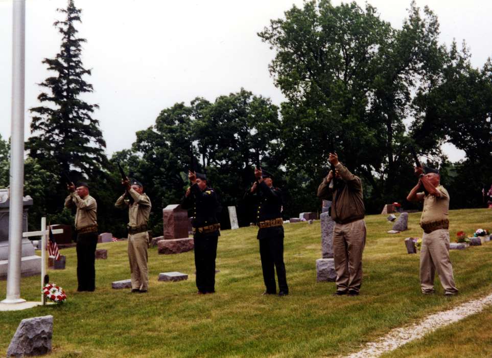 Iowa, Military and Veterans, military service, Buckeye, IA, gun, Vierkandt, Stephanie, rifle, history of Iowa, Holidays, Iowa History, Cemeteries and Funerals