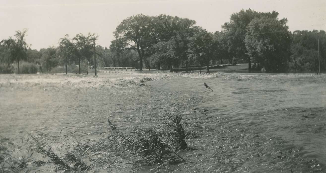 Hatcher, Cecilia, Floods, history of Iowa, Iowa History, Lakes, Rivers, and Streams, river, Iowa, Anamosa, IA, park