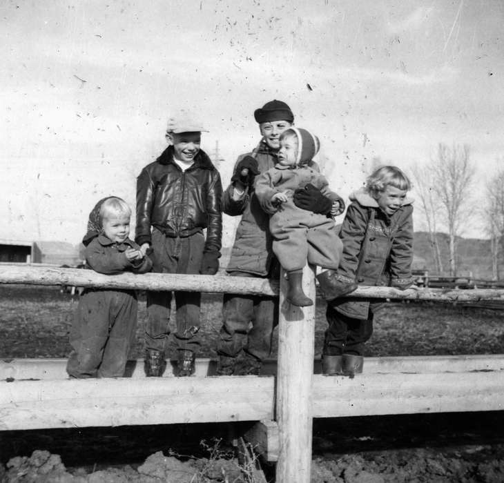 Portraits - Group, Iowa, laughter, Families, Children, fence, Karns, Mike, Farms, history of Iowa, Ely, IA, Iowa History