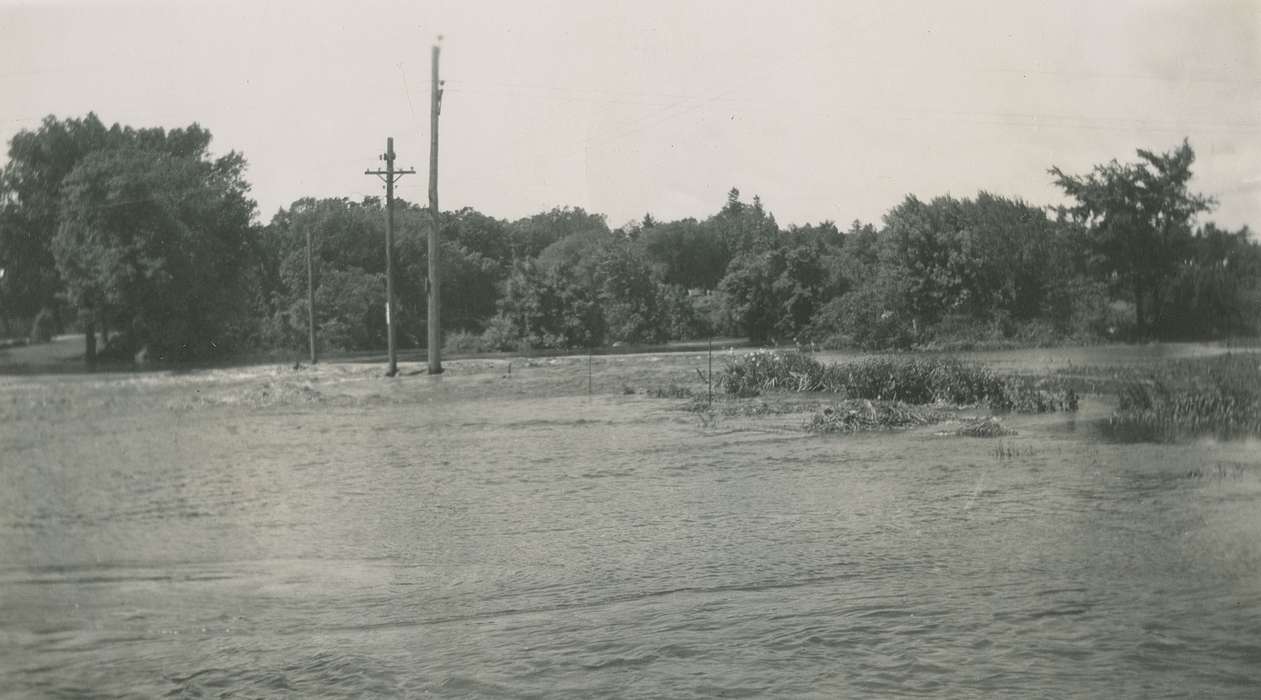 Hatcher, Cecilia, Floods, history of Iowa, Iowa History, Lakes, Rivers, and Streams, river, Iowa, Anamosa, IA, park