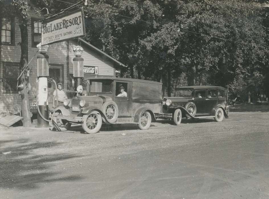Travel, history of Iowa, Iowa History, car, resort, gas station, IN, Iowa, coca cola, ford model a, sign, McMurray, Doug, pickup, cadillac v-16