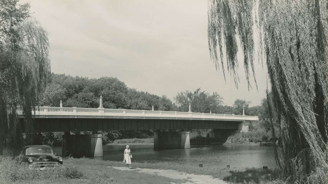 bridge, history of Iowa, Iowa History, Motorized Vehicles, Lakes, Rivers, and Streams, car, river, Iowa, Anamosa, IA, Hatcher, Cecilia