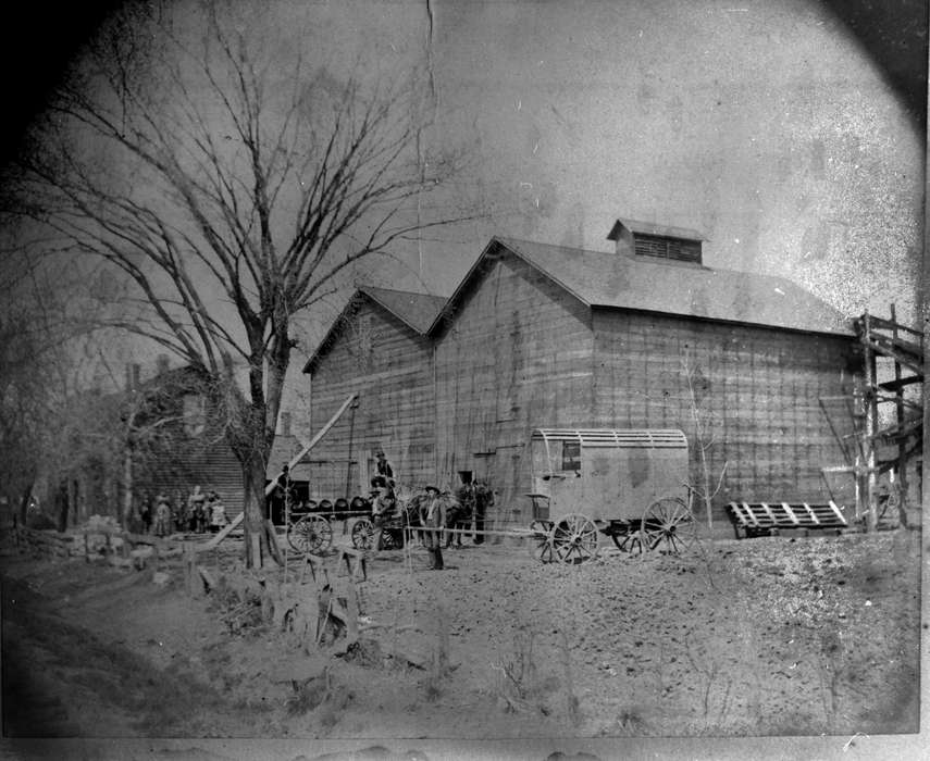 ice, Iowa, Ottumwa, IA, Animals, horse, Barns, Lemberger, LeAnn, Cities and Towns, Businesses and Factories, Labor and Occupations, history of Iowa, Iowa History, wagon