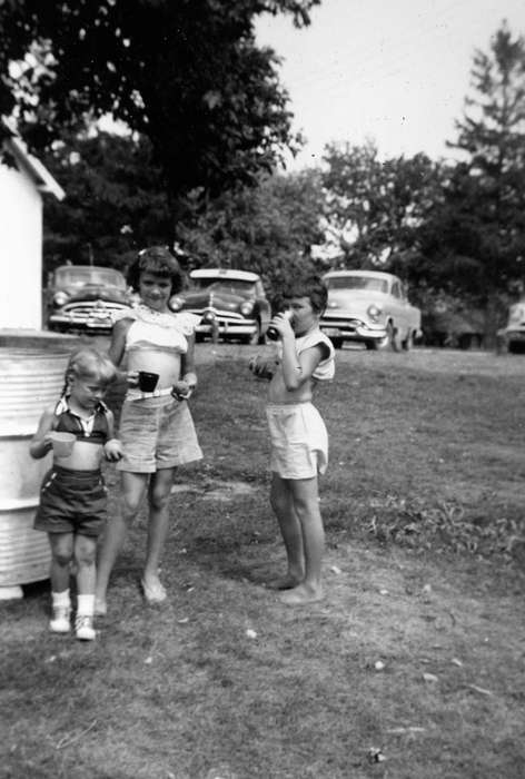 Food and Meals, Iowa, Cedar Rapids, IA, Leisure, Children, Karns, Mike, history of Iowa, Iowa History, park