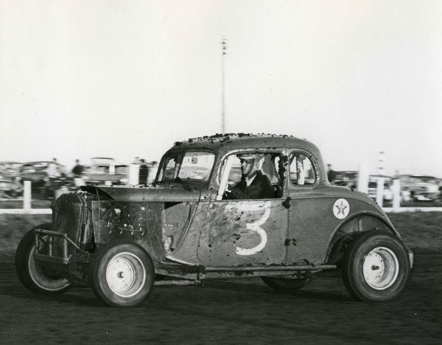 tunis speedway, Motorized Vehicles, Iowa History, Entertainment, Iowa, history of Iowa, racecar driver, car, Volgarino, Jim, racecar, Waterloo, IA, speedway