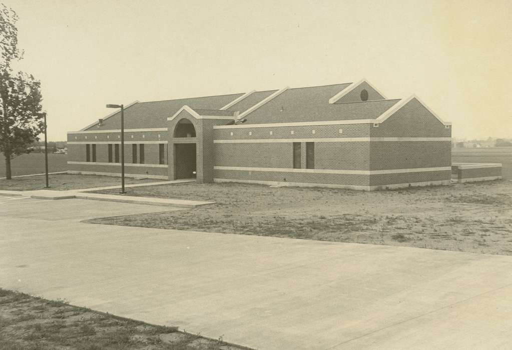 history of Iowa, Religious Structures, Iowa History, brick building, Waverly, IA, Iowa, church, Waverly Public Library