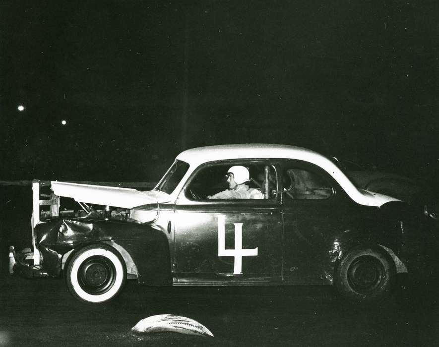 tunis speedway, racecar, history of Iowa, Iowa History, Entertainment, racecar driver, Wrecks, Motorized Vehicles, Volgarino, Jim, car, speedway, Iowa, Waterloo, IA