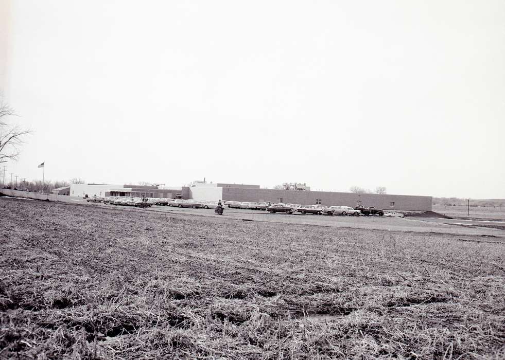 Iowa, history of Iowa, Clinton Public Library, field, Iowa History, Clinton, IA, Motorized Vehicles