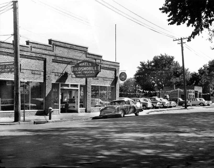 Lemberger, LeAnn, Cities and Towns, fire hydrant, Motorized Vehicles, Iowa History, Iowa, history of Iowa, Businesses and Factories, car, Ottumwa, IA, car dealership