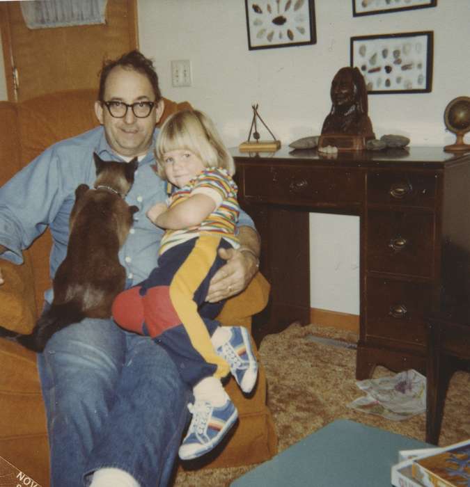 Portraits - Group, cat, history of Iowa, Iowa History, Families, Animals, chair, Reinbeck, IA, Iowa, living room, desk, Homes, Children, East, Lindsey