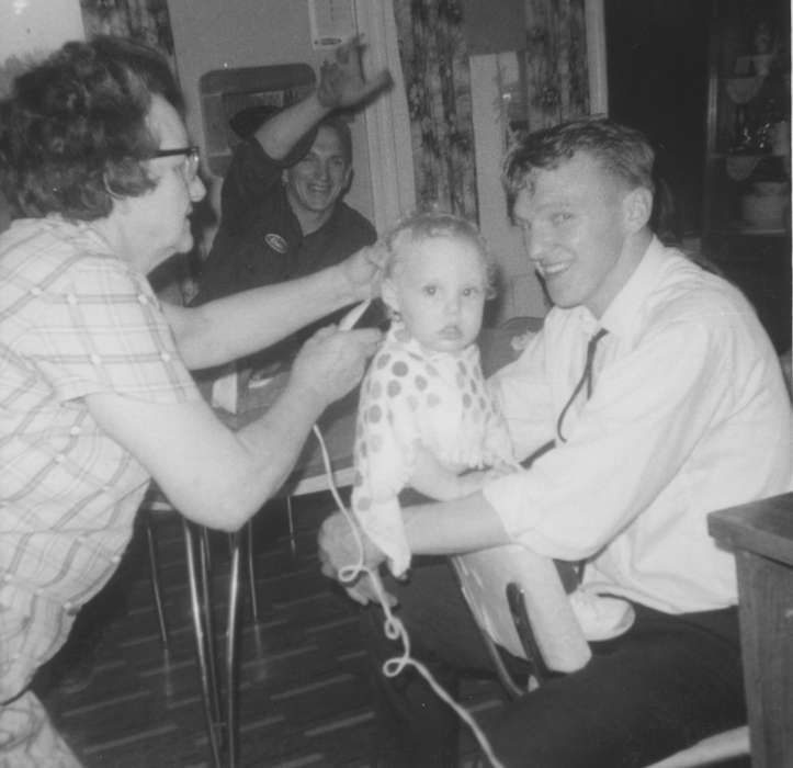 Portraits - Group, history of Iowa, Iowa History, Cresco, IA, haircut, Iowa, Ollendieck, Dalene, Children