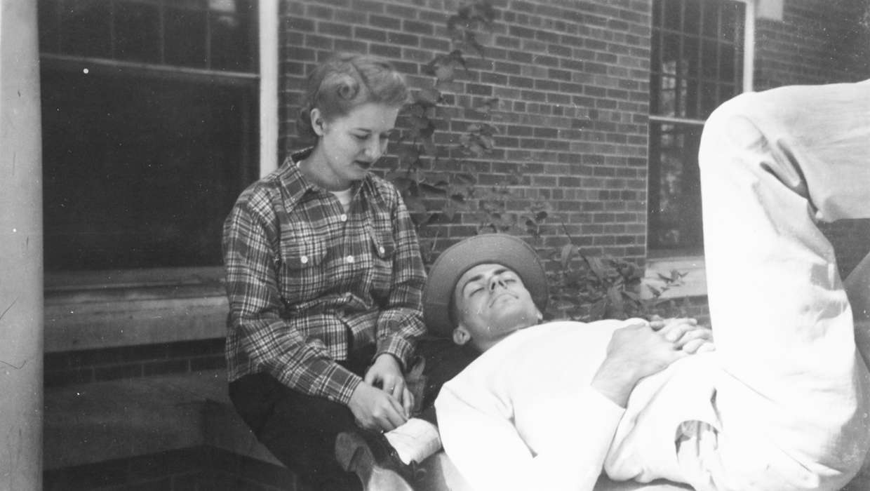 Portraits - Group, nap, history of Iowa, Iowa History, brick, woman, couple, sleep, plaid, hat, man, Palczewski, Catherine, Iowa, hairstyle, USA, lipstick, Leisure