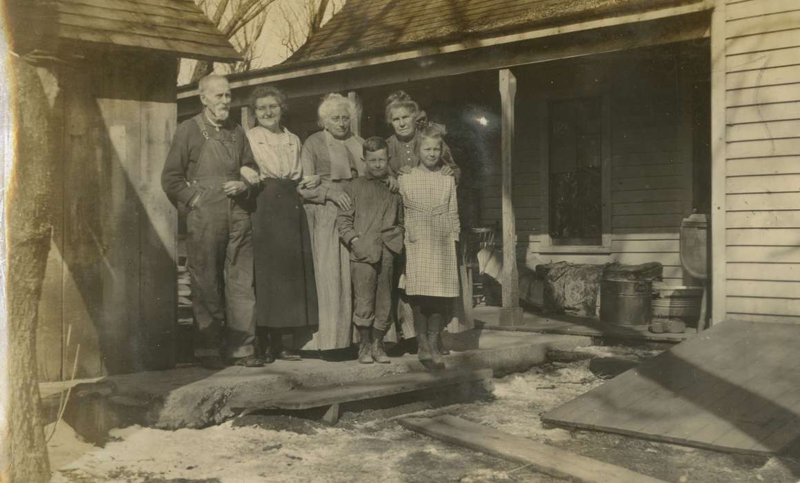 Portraits - Group, Iowa History, Mortenson, Jill, Iowa, Macey, IA, Families, house, Children, history of Iowa