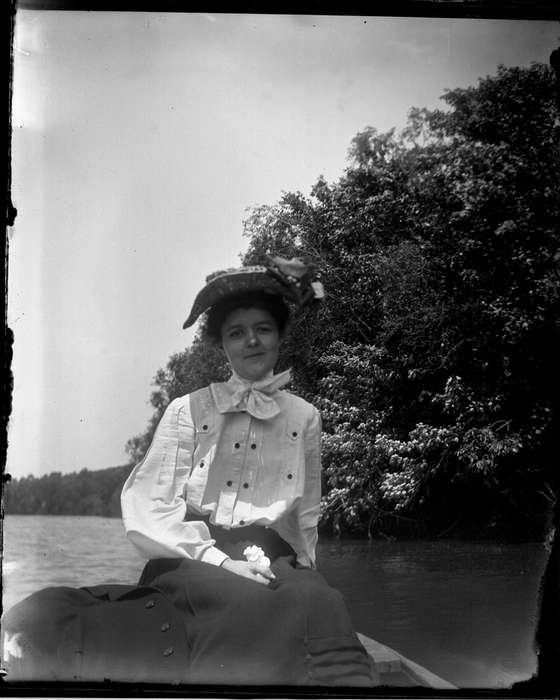 Outdoor Recreation, IA, Iowa, woman, hat, long skirt, Leisure, boat, river, Anamosa Library & Learning Center, history of Iowa, Portraits - Individual, Lakes, Rivers, and Streams, blouse, bow tie, Iowa History