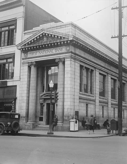 history of Iowa, Iowa History, Ottumwa, IA, Cities and Towns, Iowa, Lemberger, LeAnn, bank