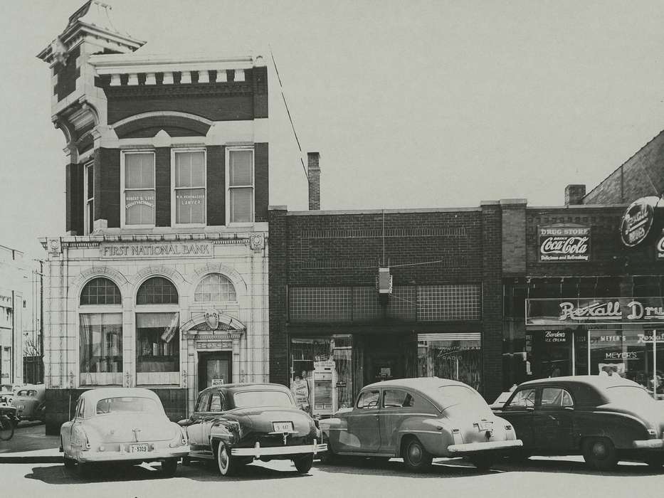 Waverly, IA, history of Iowa, Motorized Vehicles, drugstore, Main Streets & Town Squares, Iowa, Cities and Towns, law office, Waverly Public Library, Iowa History, bank