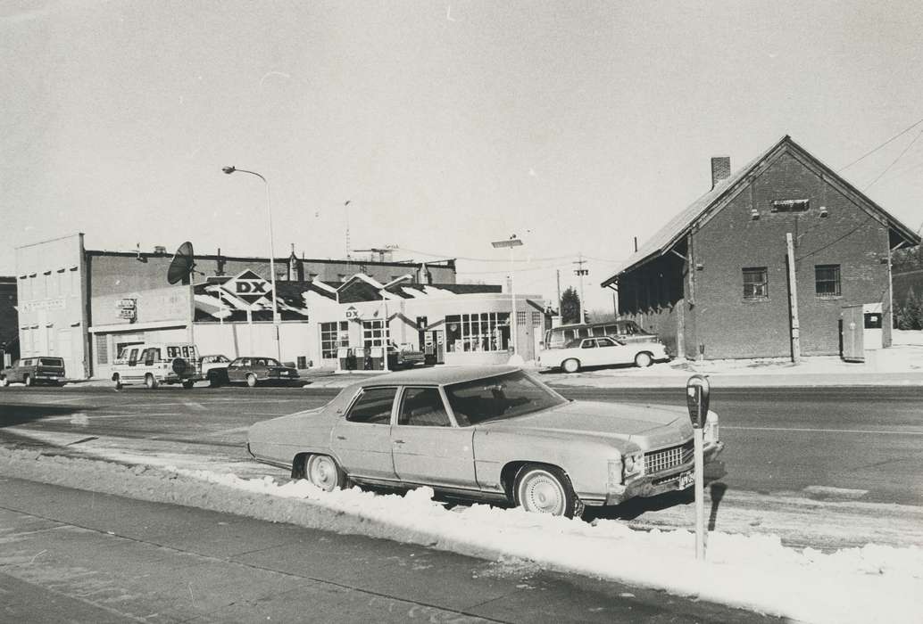 Main Streets & Town Squares, history of Iowa, parking meter, Iowa History, Winter, Motorized Vehicles, Businesses and Factories, Waverly, IA, depot, service station, Iowa, Cities and Towns, Waverly Public Library