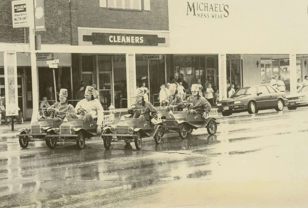 Main Streets & Town Squares, history of Iowa, Iowa History, Entertainment, parade, Motorized Vehicles, Businesses and Factories, brick building, car, clothing store, crowd, Waverly, IA, Iowa, tin lizzie, shriner, Waverly Public Library