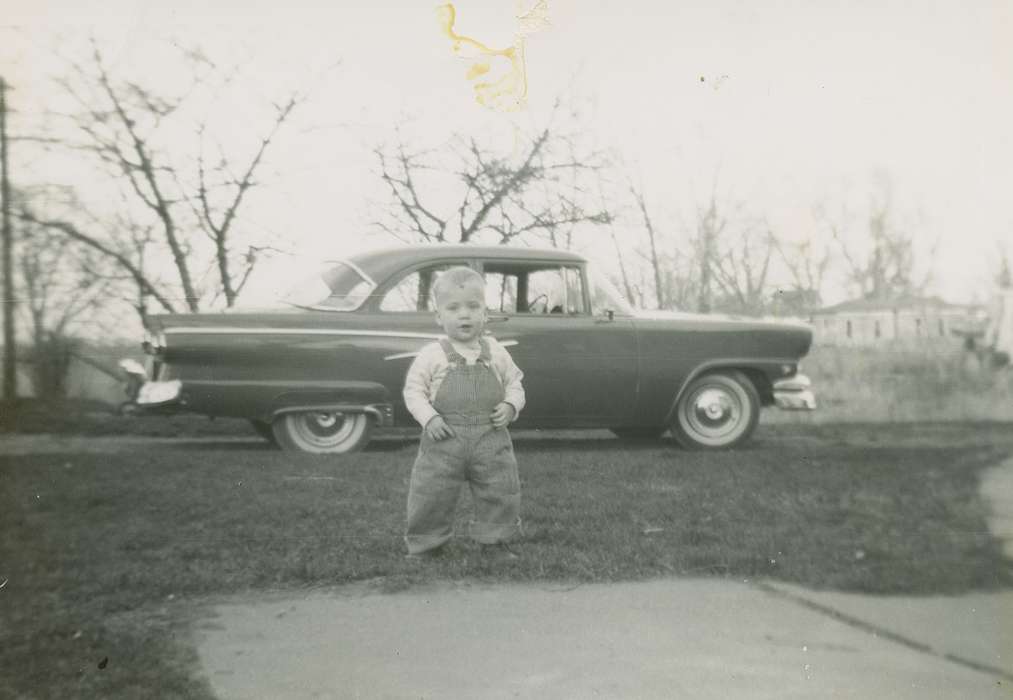 Moulton, IA, car, Iowa History, Fowler, Wade, Iowa, Motorized Vehicles, baby, Children, history of Iowa