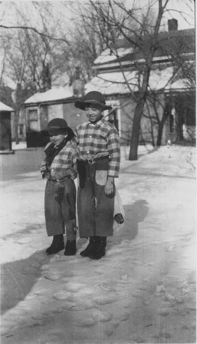 plaid, boots, Iowa, brothers, hat, smile, Children, Coonradt, Dee, boys, Waverly, IA, history of Iowa, siblings, snow, Iowa History