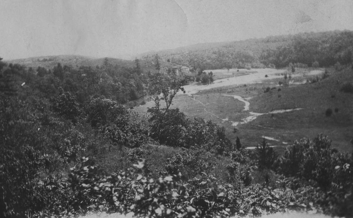 Iowa History, tree, Lakes, Rivers, and Streams, nature, King, Tom and Kay, Iowa, IA, history of Iowa, Landscapes